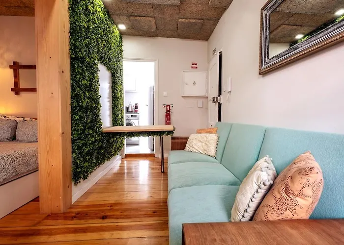 Citadel Crest First Floor شقة